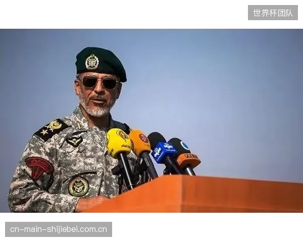 法老军团需警惕新西兰队利用高强度跑动冲击，维多利亚或将采用区域紧逼战术弥补后卫线回追速度。